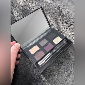 Smashbox Six-Pan Eyeshadow Palette in Neutral, Plum & Charcoal